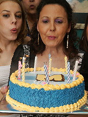 Mature lesbians sex orgy after birthday party